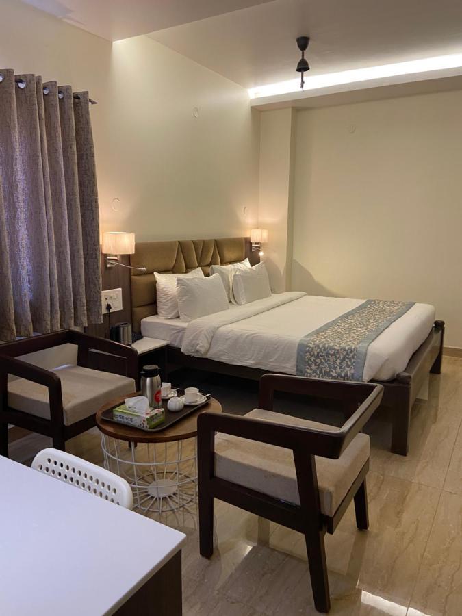 Le Shiv Executive Suite Theni Exteriör bild