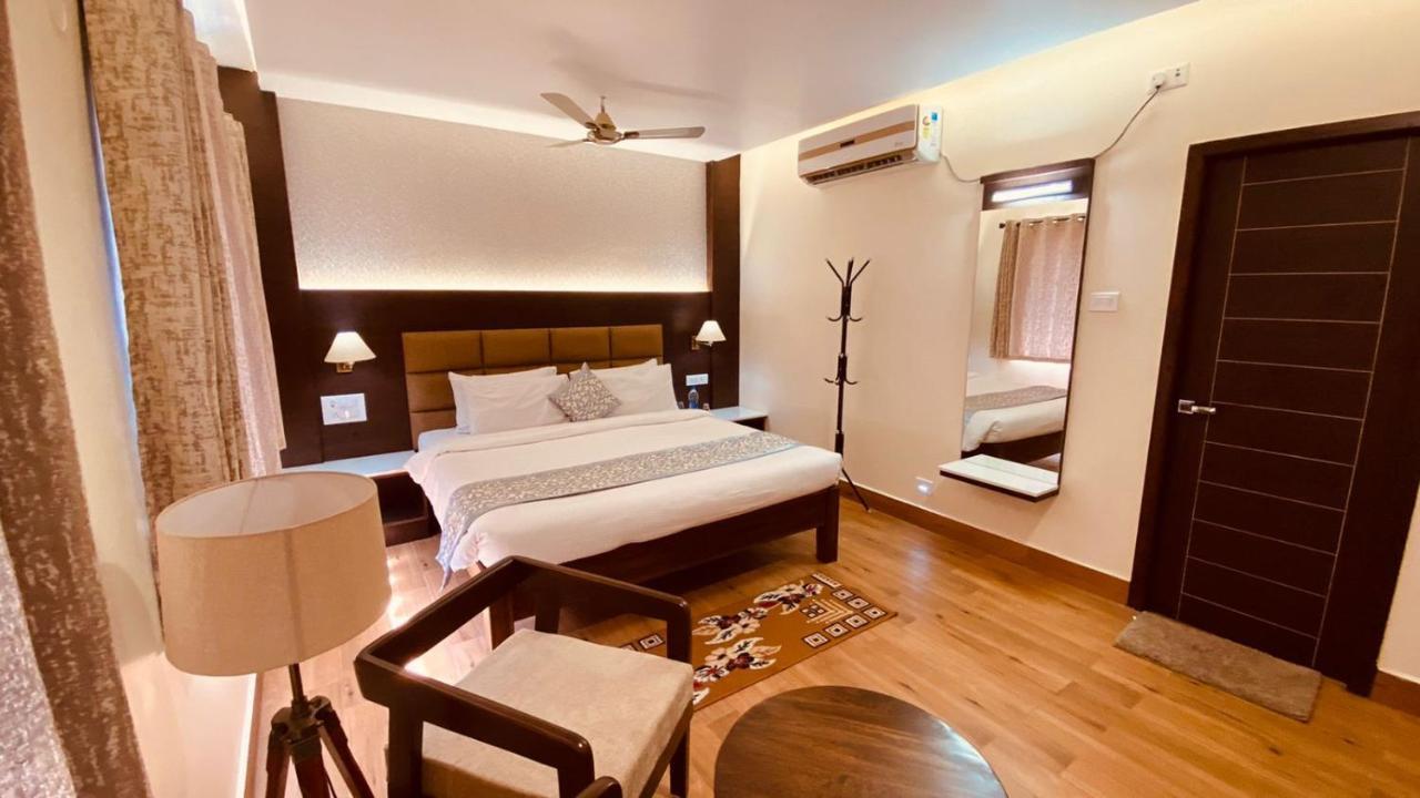 Le Shiv Executive Suite Theni Exteriör bild